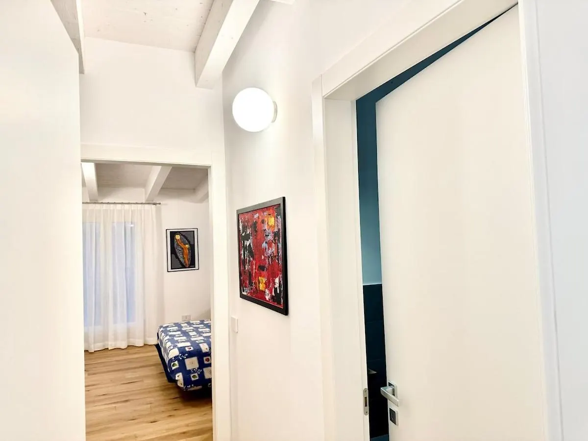 Milan Luxe Eco-Paradise 0*,  Italien