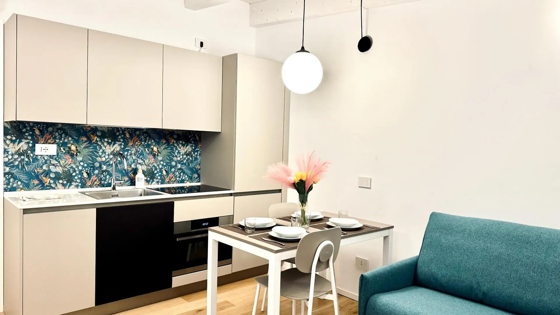 Apartment Milan Luxe Eco-Paradise
